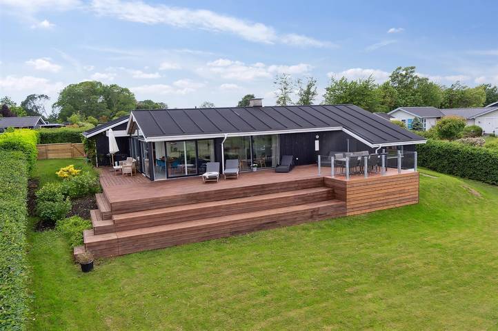 Ferienhaus für 8 Personen, mit Terrasse und Garten sowie Sauna in As Vig