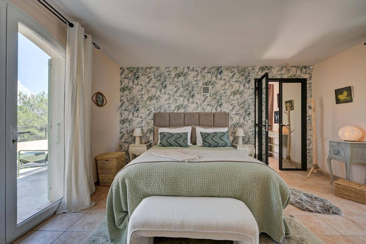 La Villa Kef - Maison d'hôtes & Spa in Mallemort, Région d'Arles