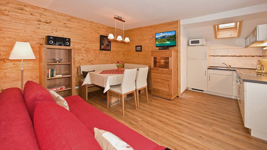 Ferienwohnung für 4 Personen, mit Garten im Mittenwald