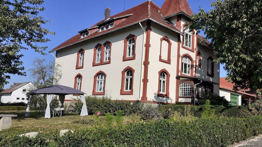 Ferienwohnung für 4 Personen, mit Terrasse und Garten, mit Haustier in Trendelburg