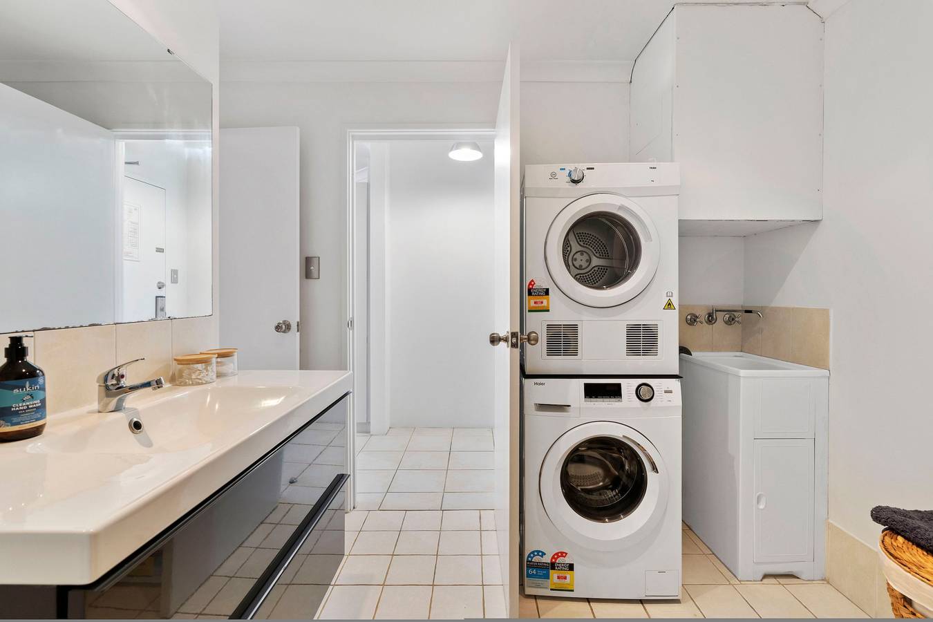 Entire apartment, Luxury East Perth - Sleeps 2 - Superior Wifi in East Perth, Perth