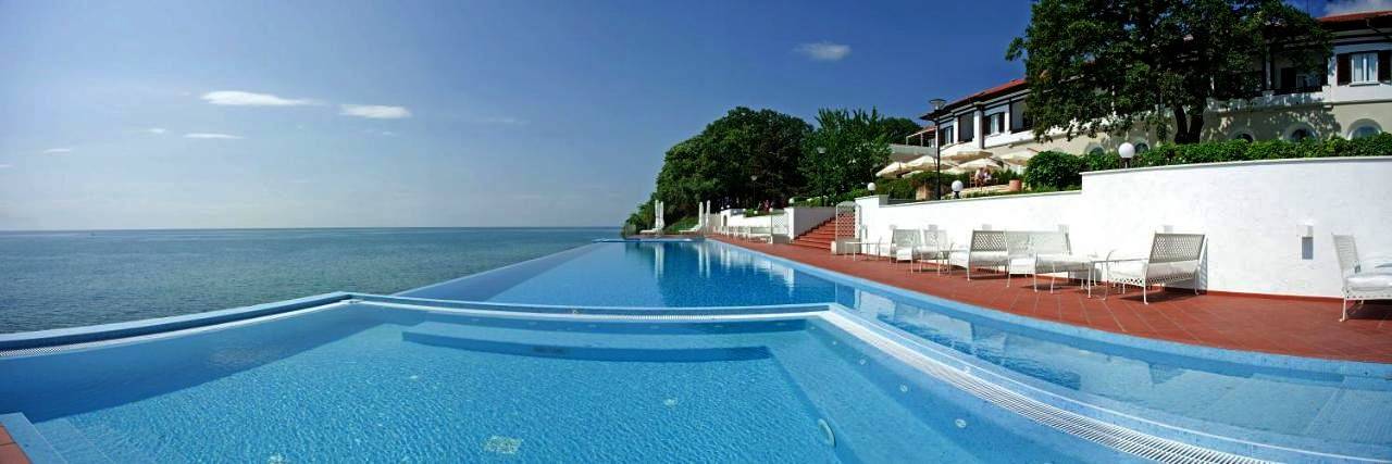 Hotel dla 2 osób, z sauna i jacuzzi oraz ogród i basen w Złote Piaski