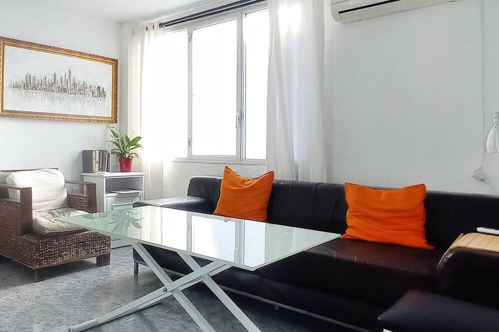 Apartamento para 4 personas, con piscina, Se admiten mascotas en Triana