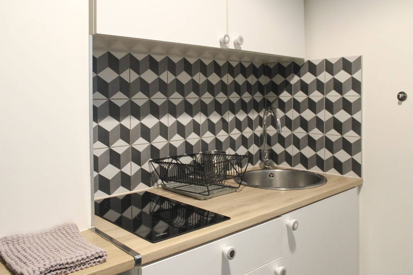 Studio entier, Charmant studio - 2P - Montmartre  in Paris, Île de France