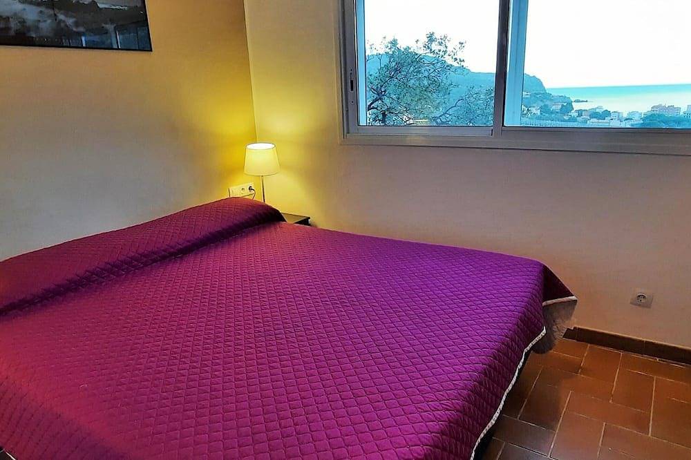 Apartamento entero, Apartamento con Magníficas Vistas, Terraza y Piscina en Colera in Colera, Alt Empordà