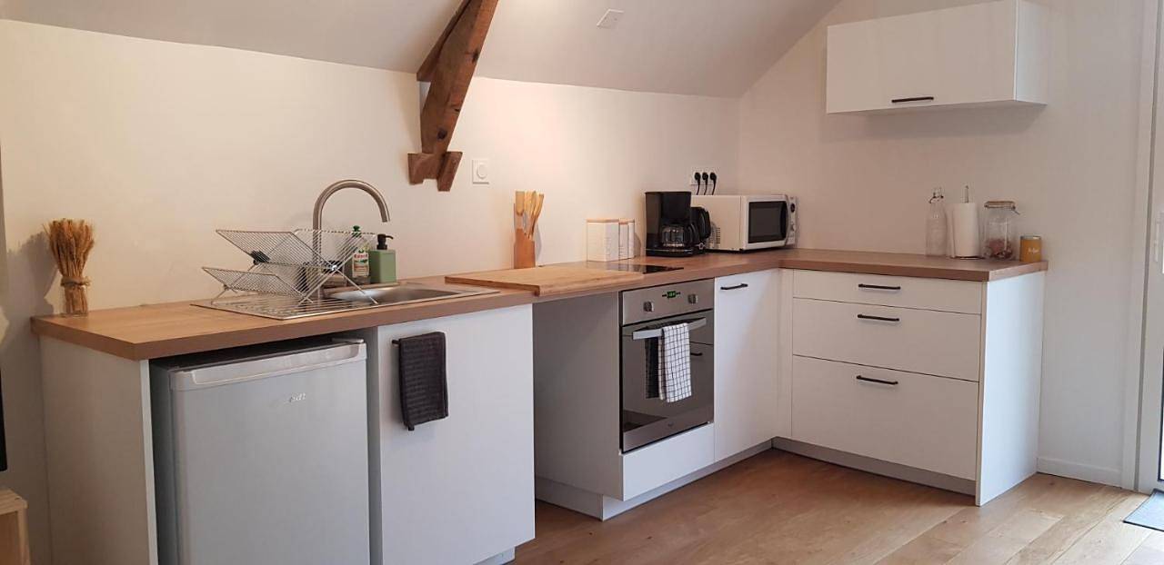 Appartement entier, One-Bedroom Apartment in Malestroit, Région de Vannes