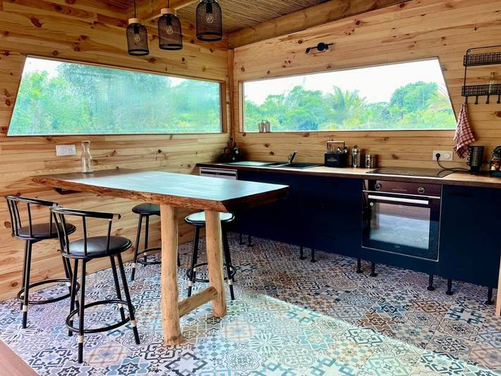 Chalet para 4 personas, con jacuzzi y jardín - 1