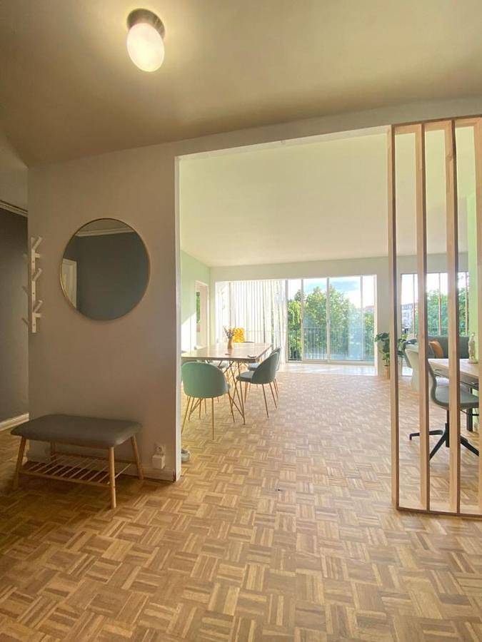 Appartement entier, Three-Bedroom Apartment in Le Chesnay, Yvelines