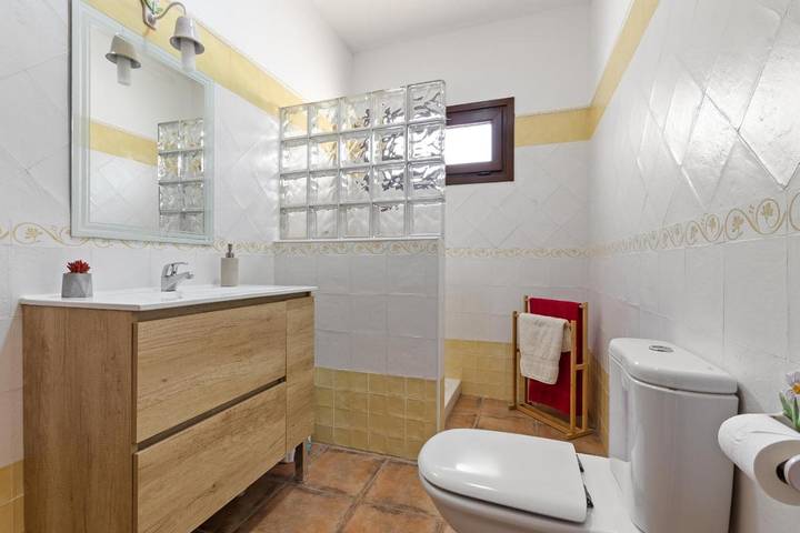 Casa rural para 10 personas, con piscina además de vistas y terraza en Casabermeja - 3