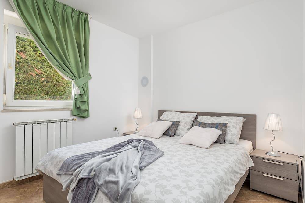 Appartement entier, Profitez de la vue sur la mer | Appartement moderne dans l'idyllique contact de Cizici avec le propriétaire in Cizici, Krk