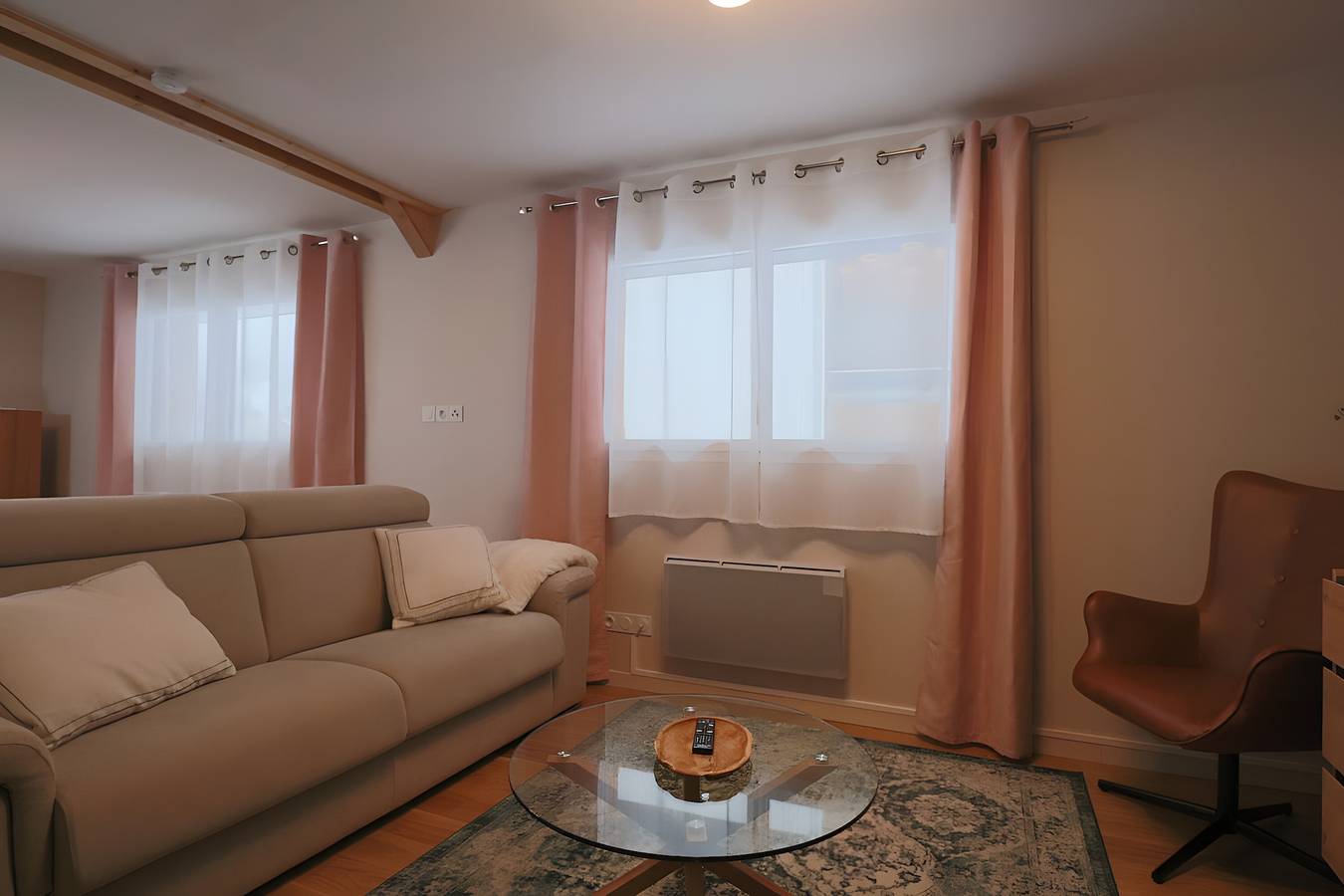 Maison de vacances 'La Petite Montille' avec vue sur la montagne et Wi-Fi in Mont-Dore, Parc naturel régional des Volcans d'Auvergne