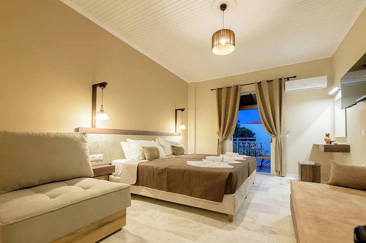Apartment for 4 people, with garden and balcony in Planos