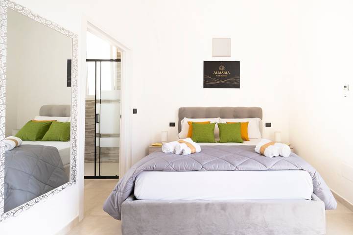Monolocale Luce in Torre Lapillo – Wi-Fi, Airconditioning en Tuin in Boncore, Golf van Tarente