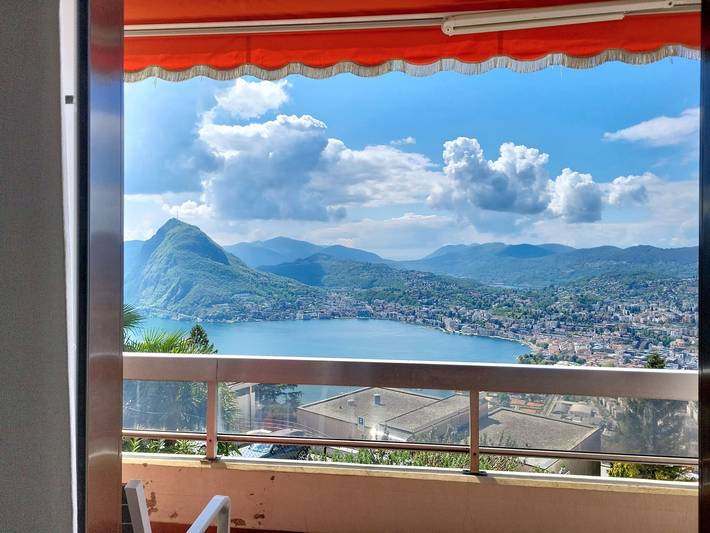 Vacation rental for 4 people, with Balcony and View as well as Lake view in Lugano