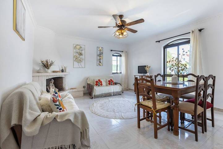 Ferienhaus für 10 Personen, mit Balkon und Garten - 1