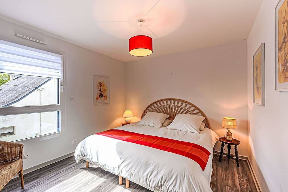 Stunning private villa for 6 guests with Wifi and Tv in Bono, Côte des Mégalithes