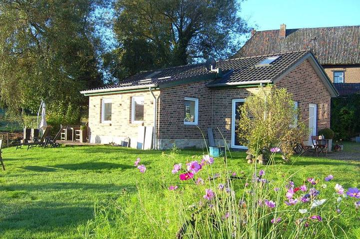 Ferienhaus für 4 Personen, mit Terrasse und Garten - 1