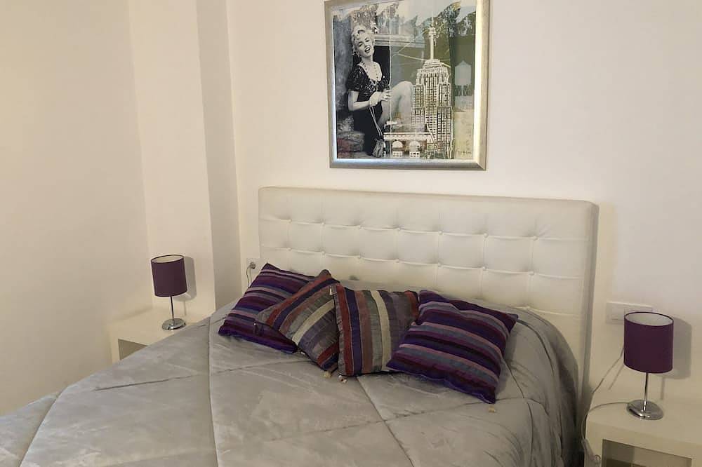 Ganze Wohnung, App 2/4 Pers mit herrlichem Meerblick. Pools. Wi Fi + Internet Tv. in Cap Negret, Altea