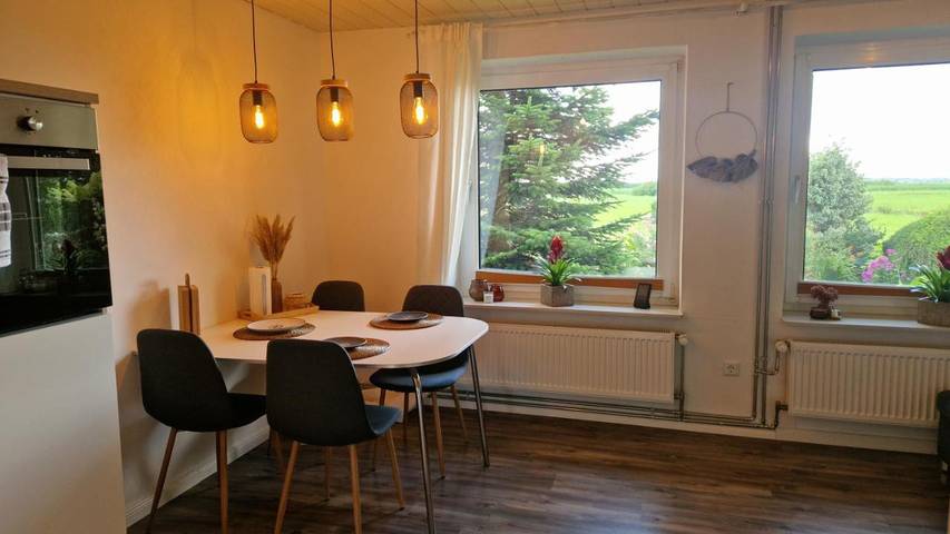 Ferienwohnung für 2 Personen, mit Terrasse und Garten sowie Ausblick in Bargum