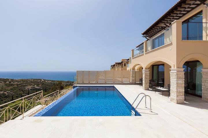 Holiday rental for 6 people, with Balcony and Terrace as well as Pool in Aphrodite Hills