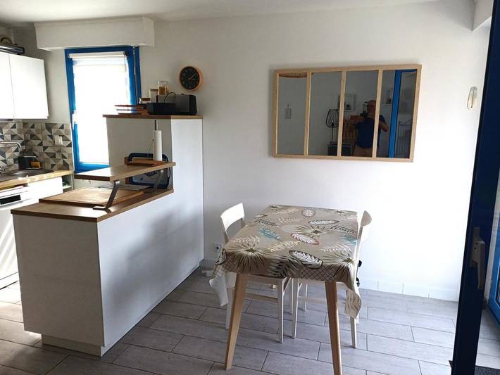 Gîte pour 3 personnes, avec terrasse dans Plage Kermor - 2