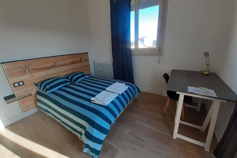 Levélonoir - Chambre spacieuse meublée proche Centre ville in Carcassonne, Région de Carcassonne