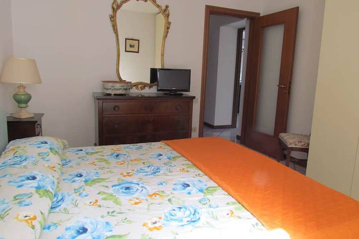 Casa De Angelis avec parking privé et accès direct à la plage in Spiaggia di Sovarano, Maiori