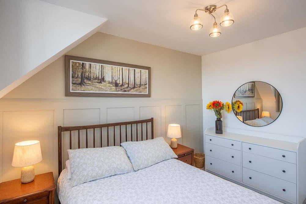 Beautifully presented Cottage by the beach in Nairn, Highlands