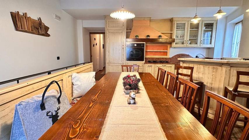 Ferienwohnung für 6 Personen, mit Ausblick und Terrasse - 1