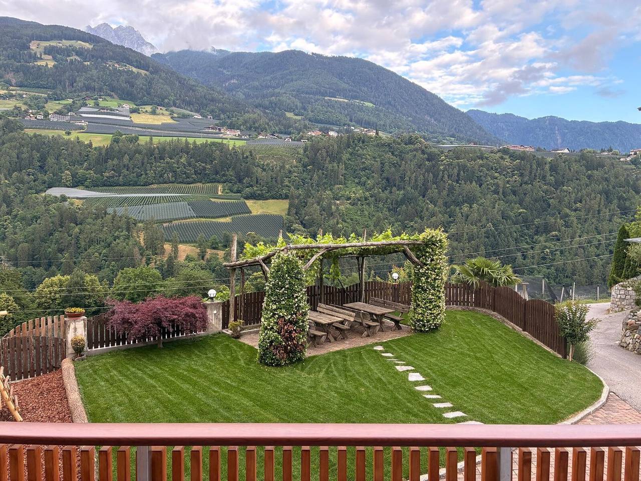 Ganze Wohnung, Apartment 'Bergluft Innersennerhof' mit Bergblick, Wlan und Klimaanlage in Riffian, Passeiertal