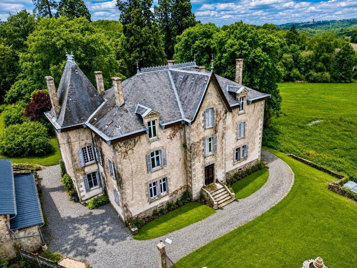 Chateau Mas Levrault in Saint-Priest-Taurion, Région de Limoges