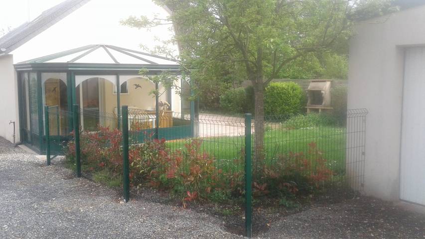 Gîte pour 4 personnes, avec terrasse et jardin, animaux acceptés
