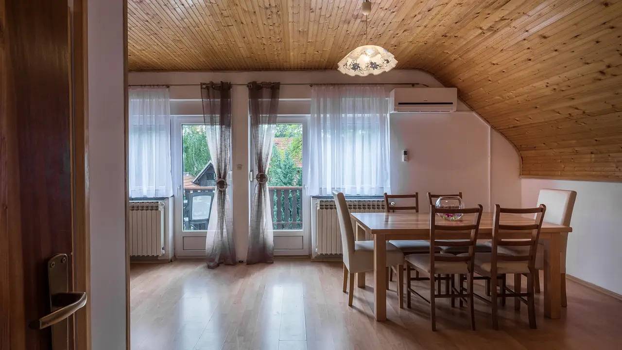 Ganze Ferienwohnung, Ferienwohnung für 6 Personen (58 m²) in Smoljanac in Smoljanac, Lika-Senj