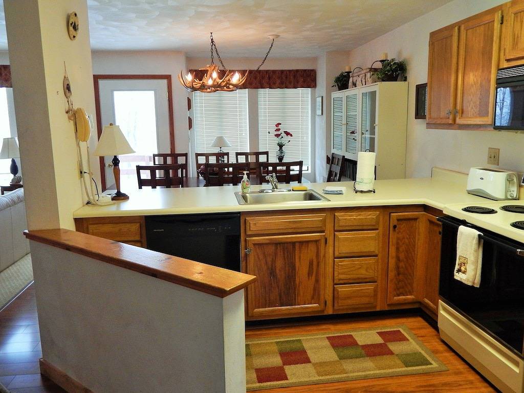 Reihenhaus mit 5 Schlafzimmern / Extra Untergeschoss / ideal für Familien oder Kinder oder Gäste in Hidden Valley, Pennsylvania