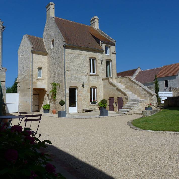 Gîte pour 4 personnes, avec terrasse et jardin