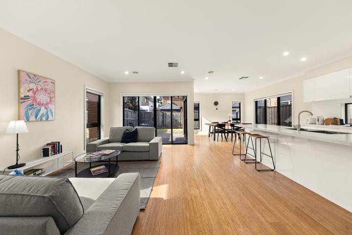 Villa voor 10 personen, met tuin in Victoria