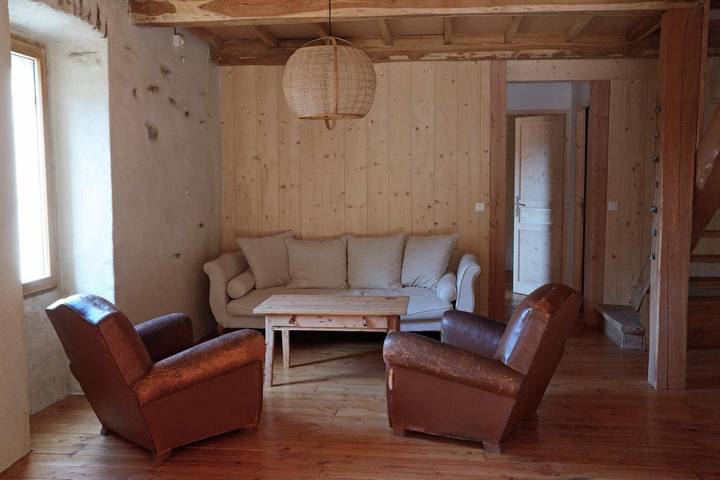 Location de vacances pour 7 personnes, avec piscine ainsi que vue et jardin à Valleraugue - 4