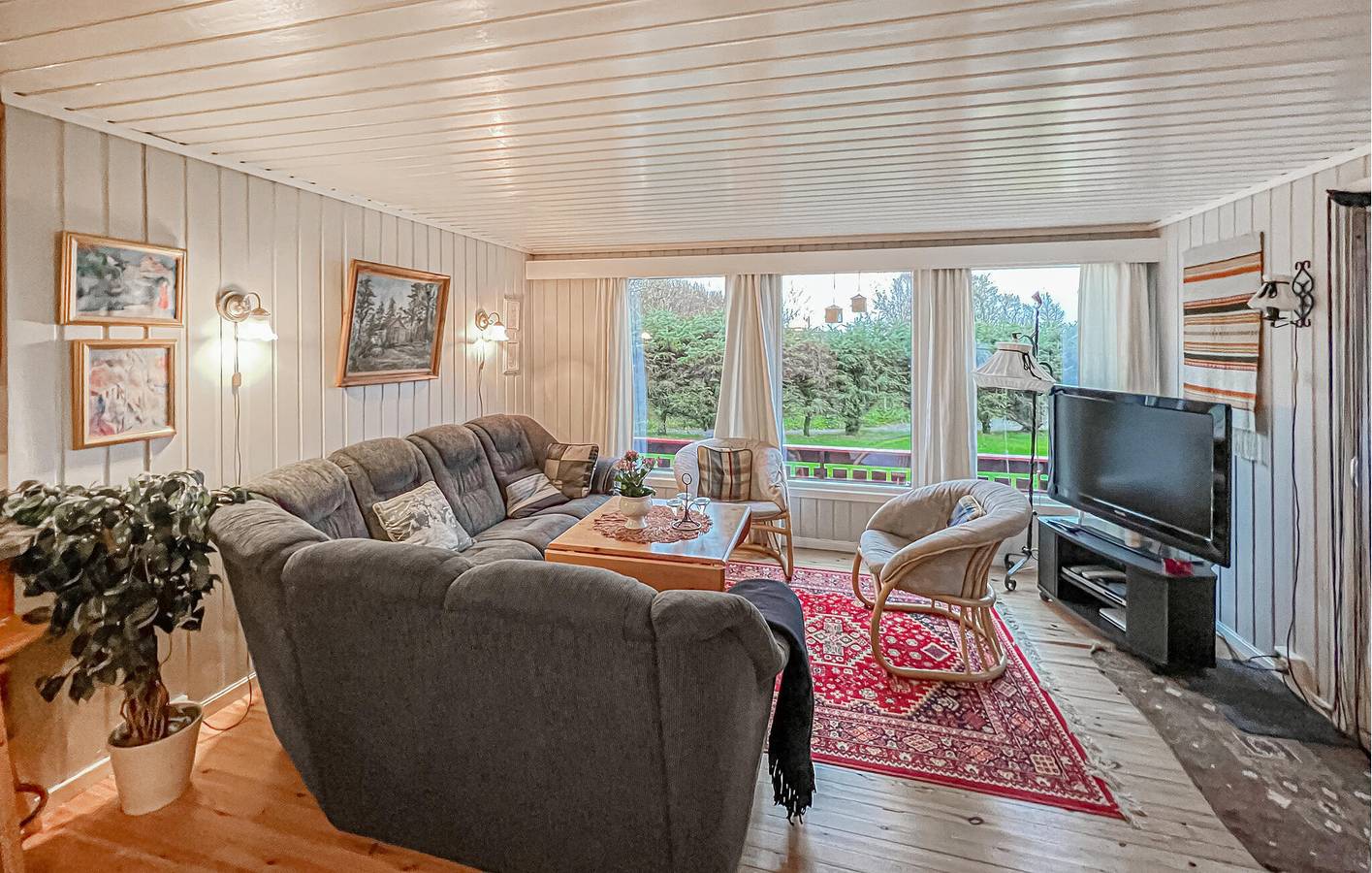 Ferienhaus für 6 Personen mit Garten in Farsund