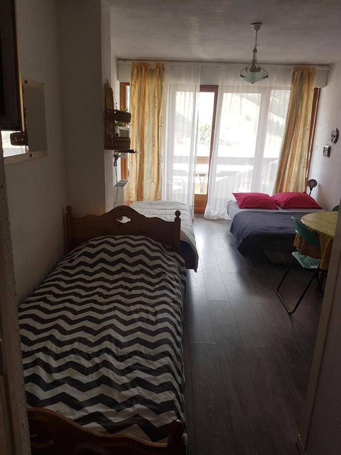 Appartement entier, One-Bedroom Apartment in Gréolières les Neiges, Gréolières