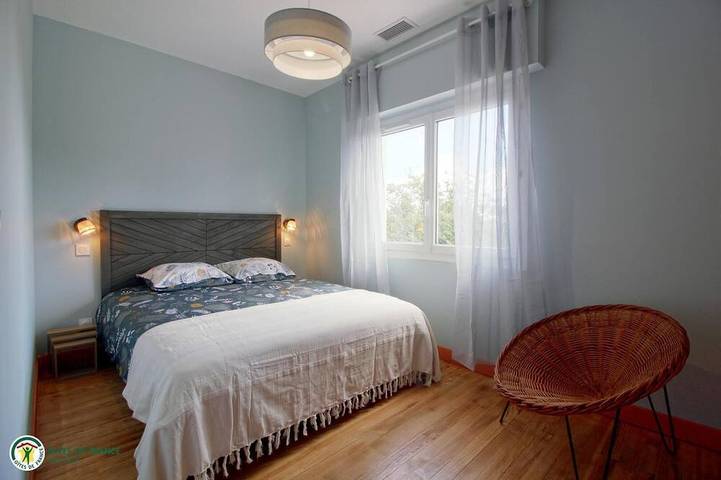 Location de vacances pour 10 personnes, avec jardin à Margaux - 2