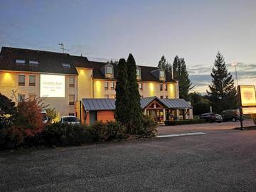 Hôtel pour 2 personnes, avec piscine et terrasse, animaux acceptés à Contrexéville