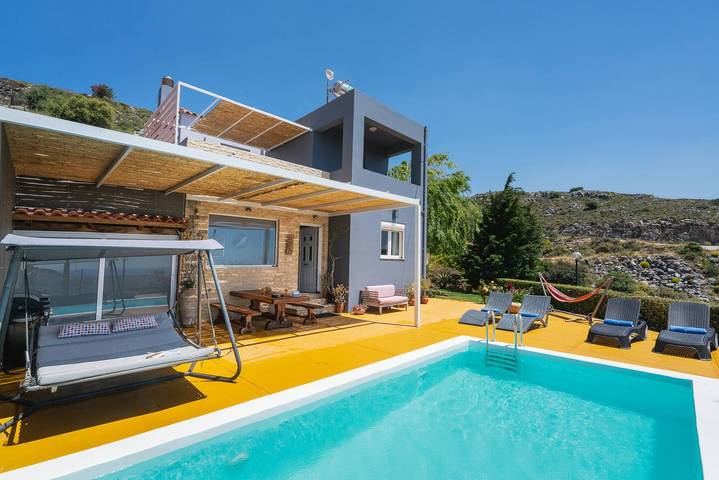 Ferienhaus für 6 Personen mit Balkon in Myrthios, Rethymno und Umgebung
