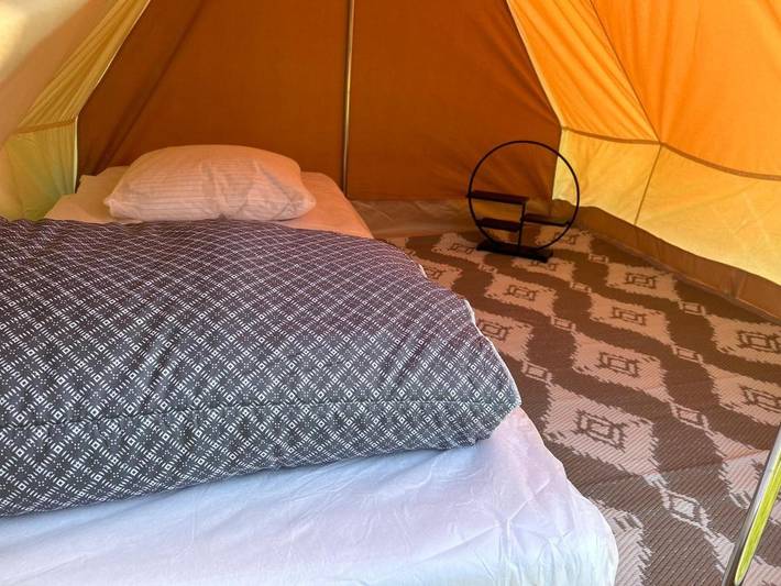 Camping pour 4 personnes, avec jardin et piscine, animaux acceptés en Ille-et-Vilaine - 2