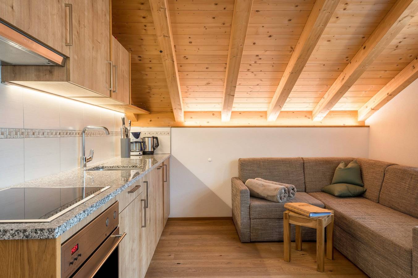 Appartamento intero, Appartamento 'Feldererhof Apt Dolomitenblick' con vista sulle montagne, giardino in comune e Wi-Fi in Monti del Villgraten, Valle di Casies