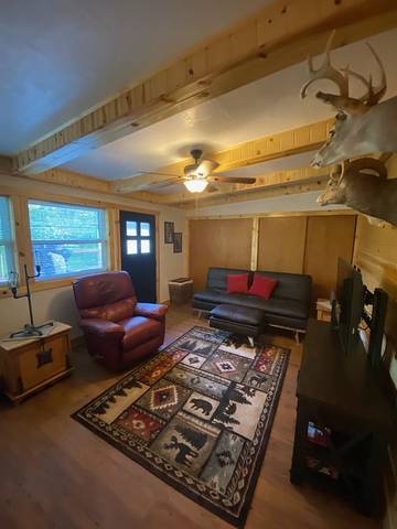 Log Cabin for 8 People in Cody (WY), Absaroka Range, Photo 3