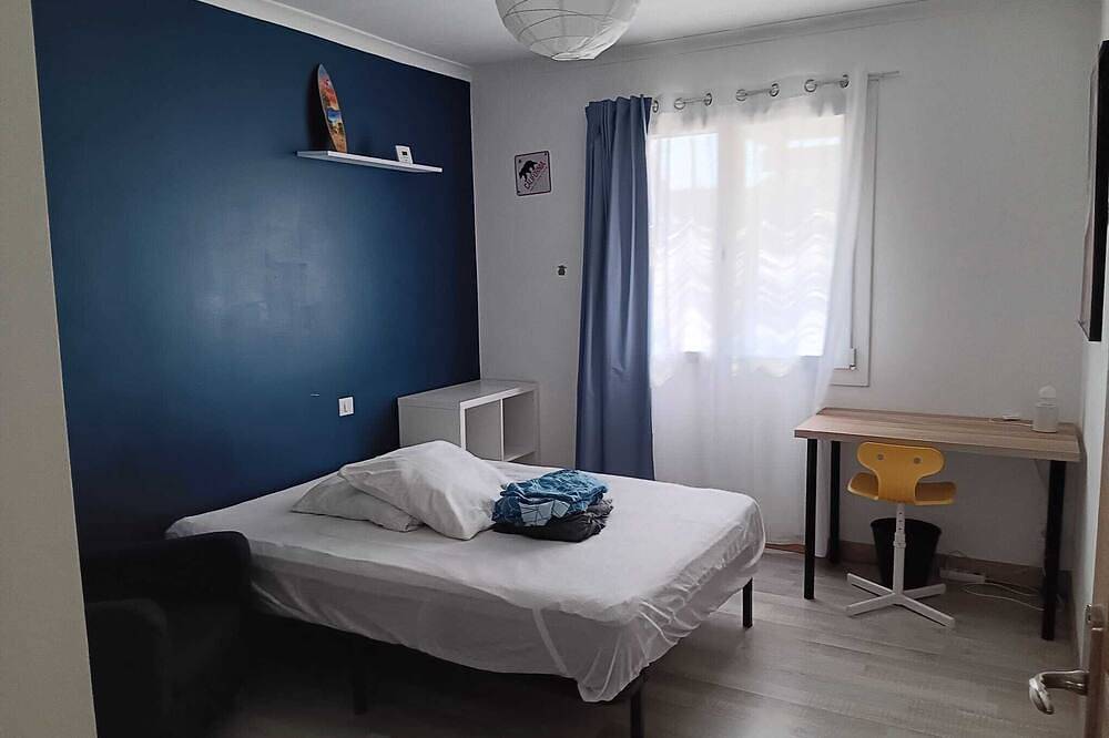 Vacation villa with pool 20 minutes from the sea in Générac, Nimes region