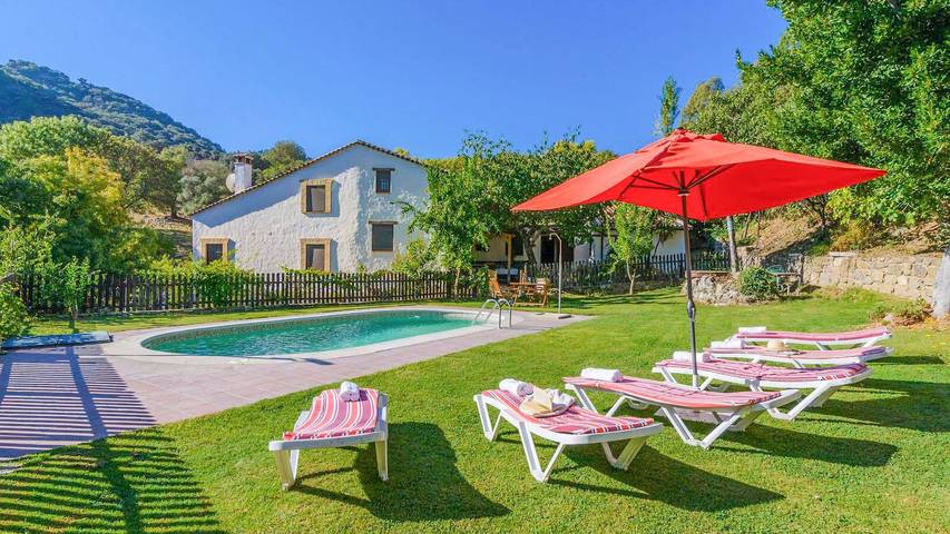 Casa rural para 20 personas, con piscina y balcón/terraza en Sierra de Cádiz - 2
