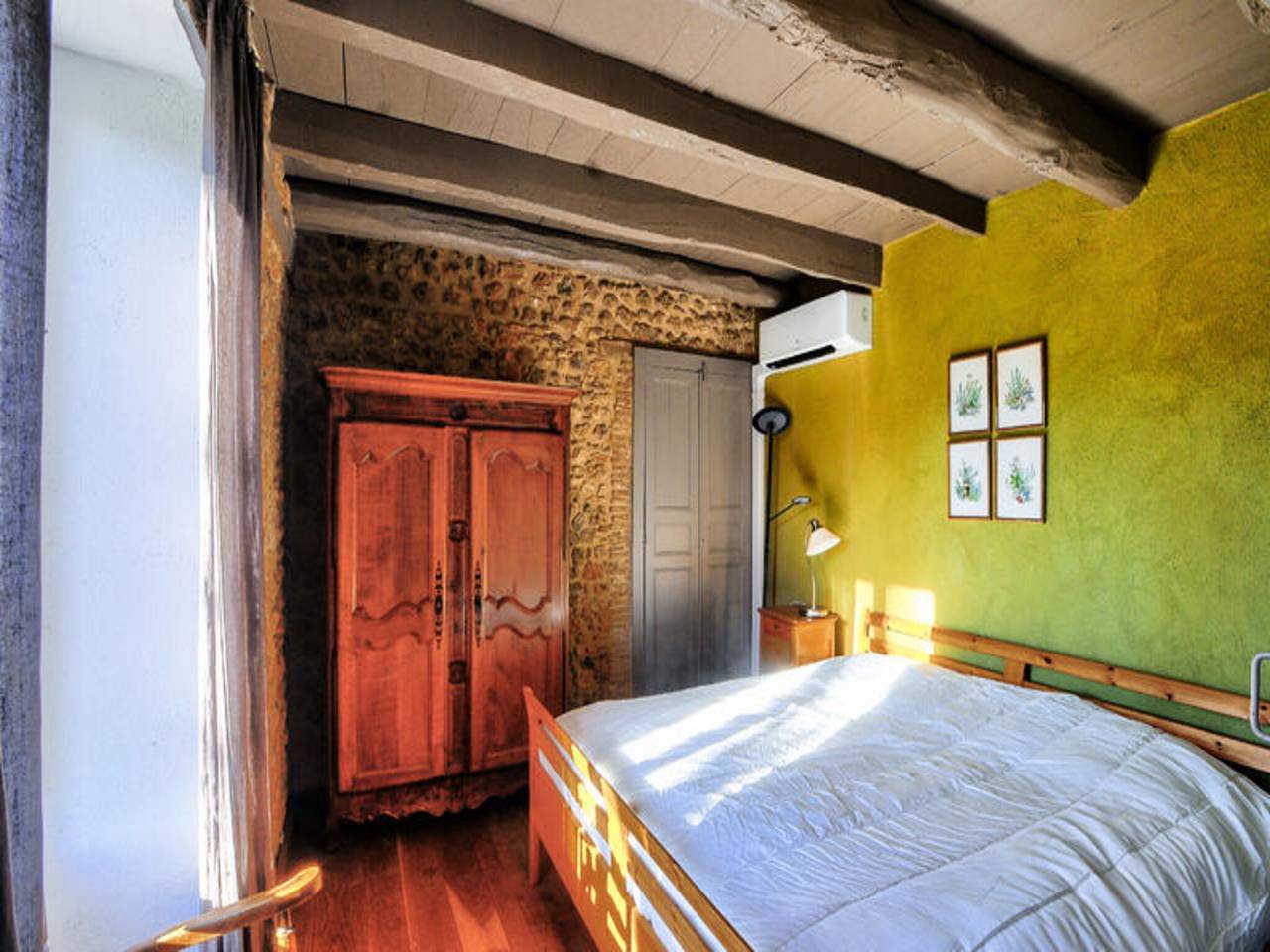 Appartement entier, Appartement dans la vallée de la Vézère avec piscine in Rouffignac-Saint-Cernin-de-Reilhac, Périgord Blanc