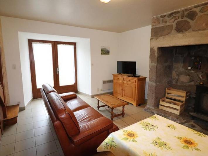 Location de vacances pour 4 personnes, avec jardin à Le Claux - 3
