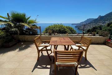 Chambre d’hôte pour 3 personnes à Roquebrune-Cap-Martin